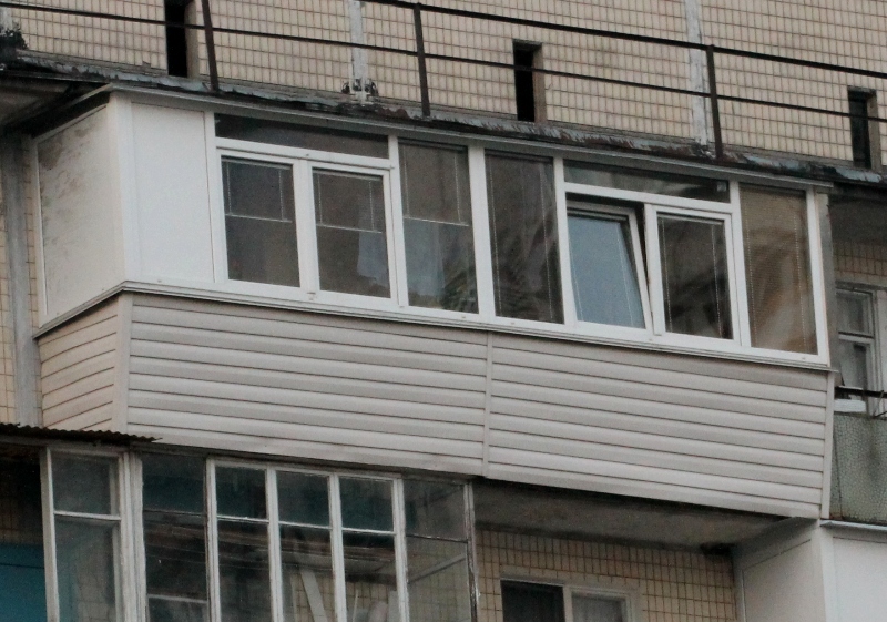 Ремонт балкона под ключ район Оболонь